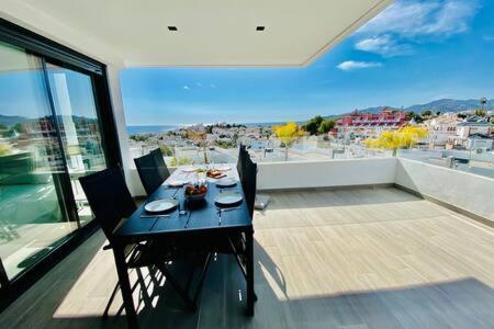 Royal Palm 22 Luxurious 3 Bedroom Penthouse Nerja Luaran gambar