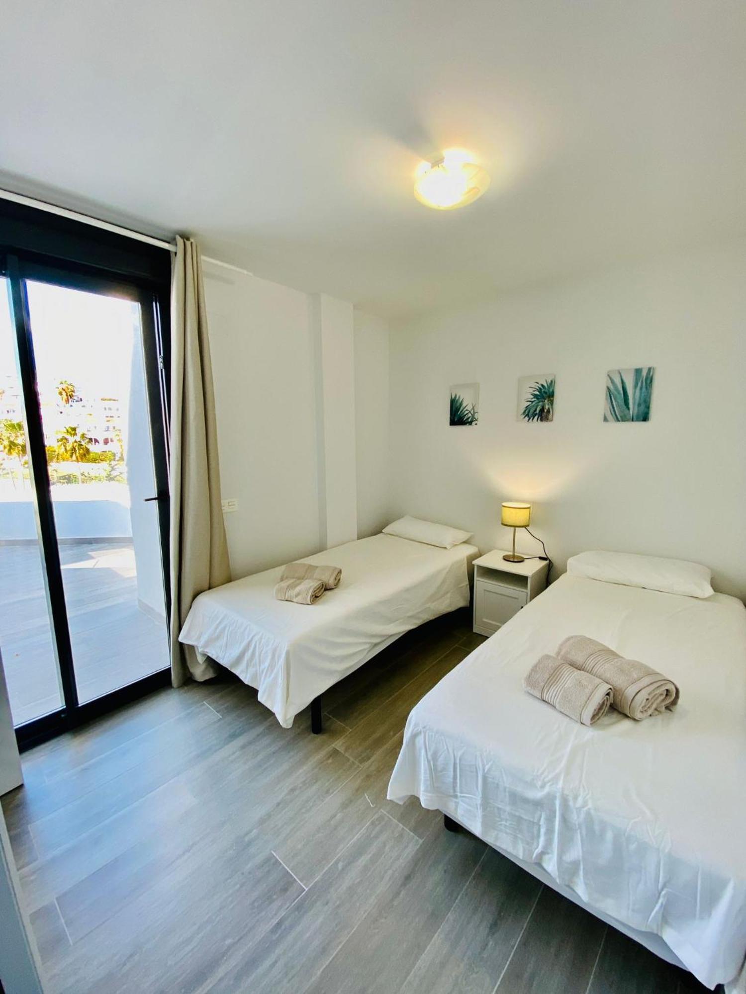 Royal Palm 22 Luxurious 3 Bedroom Penthouse Nerja Luaran gambar